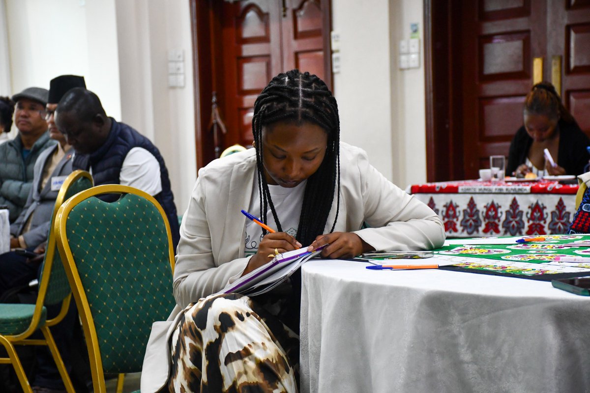 In Nepal, Grades 1–8 are legally free &amp; compulsory , but many families still pay to keep children in school beyond Grade 9. Free education on paper is not free in practice. Teachers — 98% women — remain underpaid.
Education justice = Gender justice.#StateOfEducationFinancing