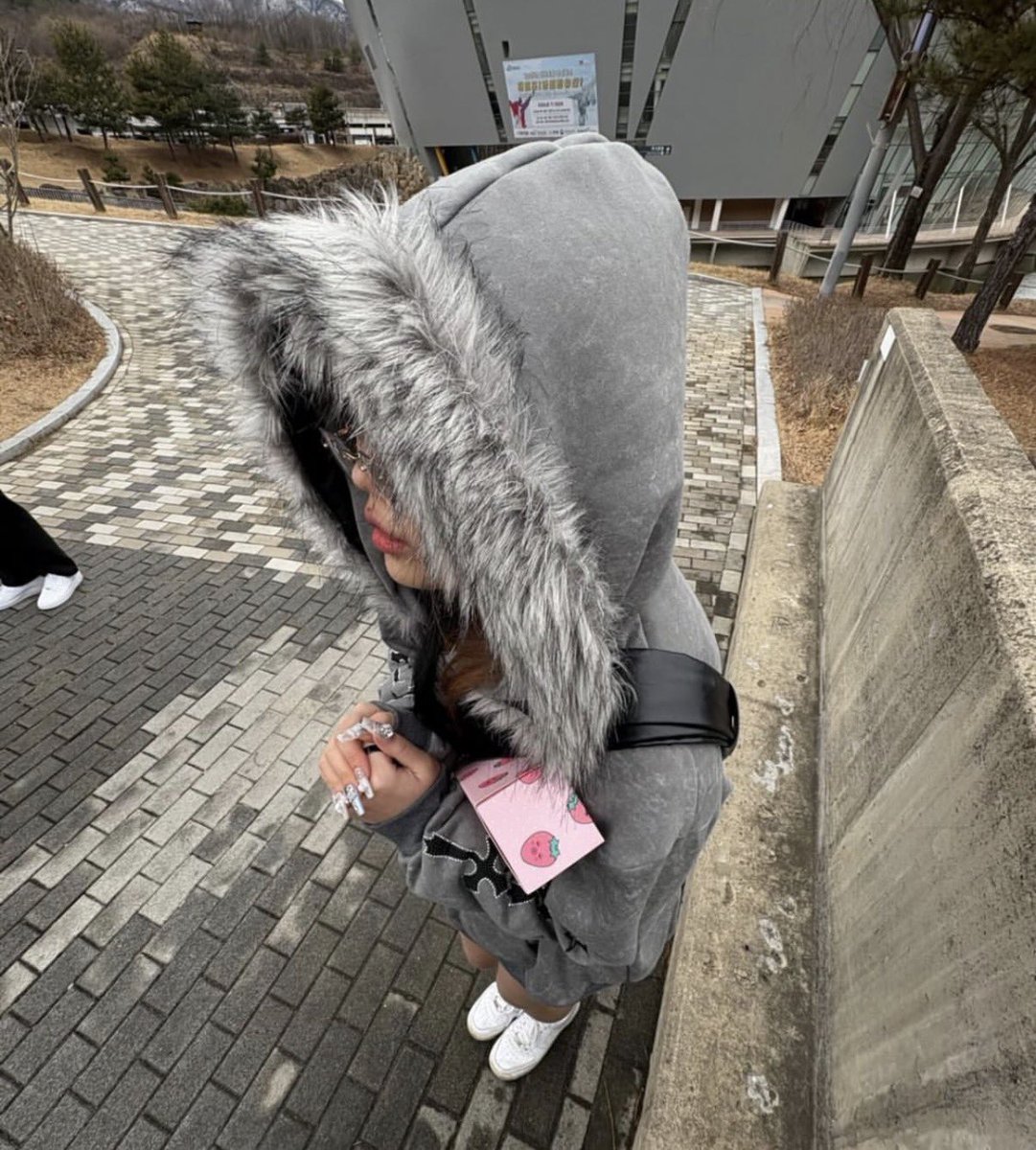 cbiskhtt's tweet image. #레친소 #이쪽