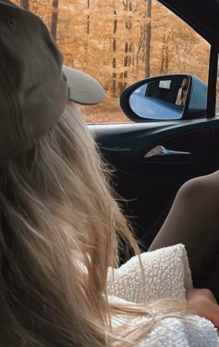 Hayat gecikmez.
Sen hazır olduğunda gelir.
…  ✍️
#cuma ✨🍀