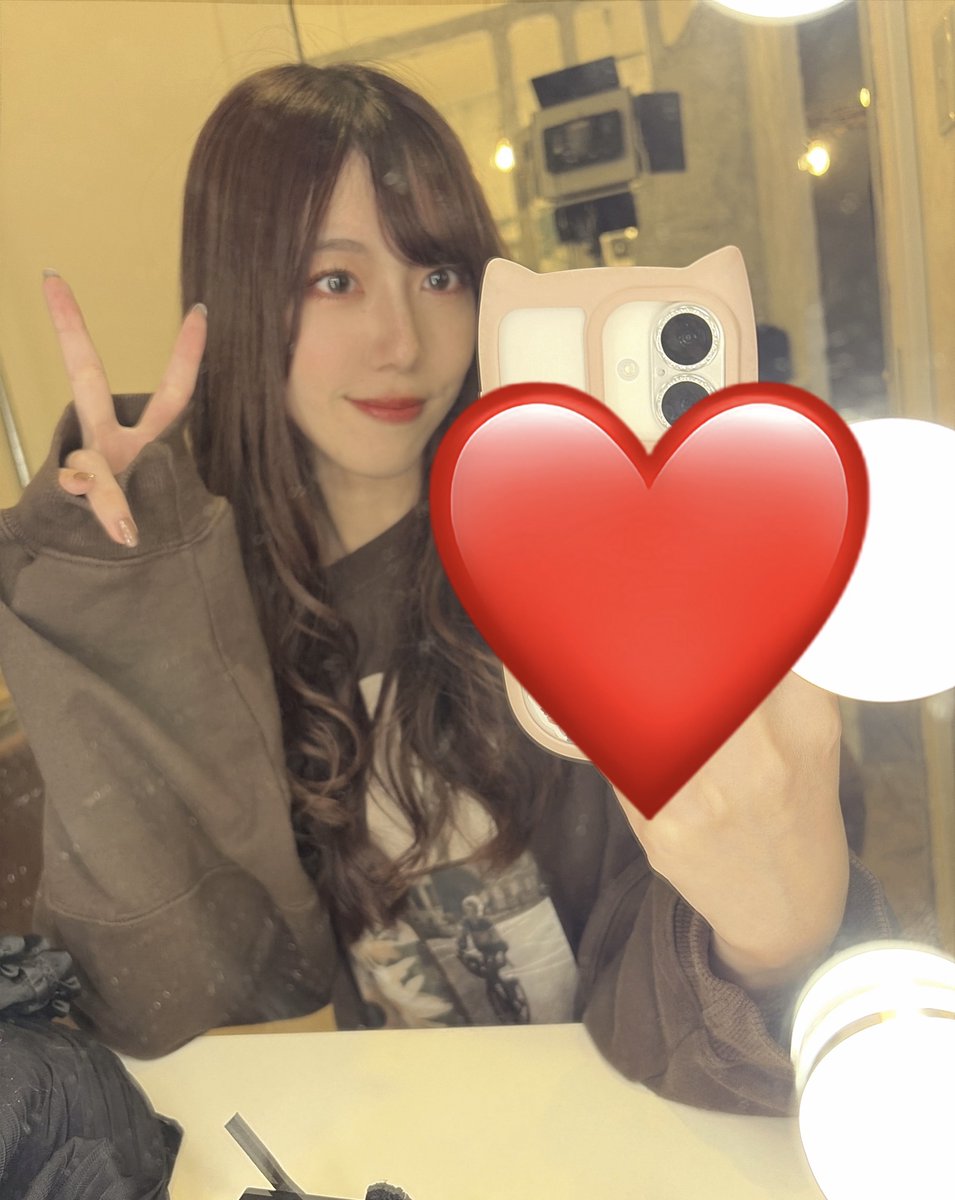 撮影おーわり！情報解禁お楽しみに✌️ 17:30過ぎから配信開始です