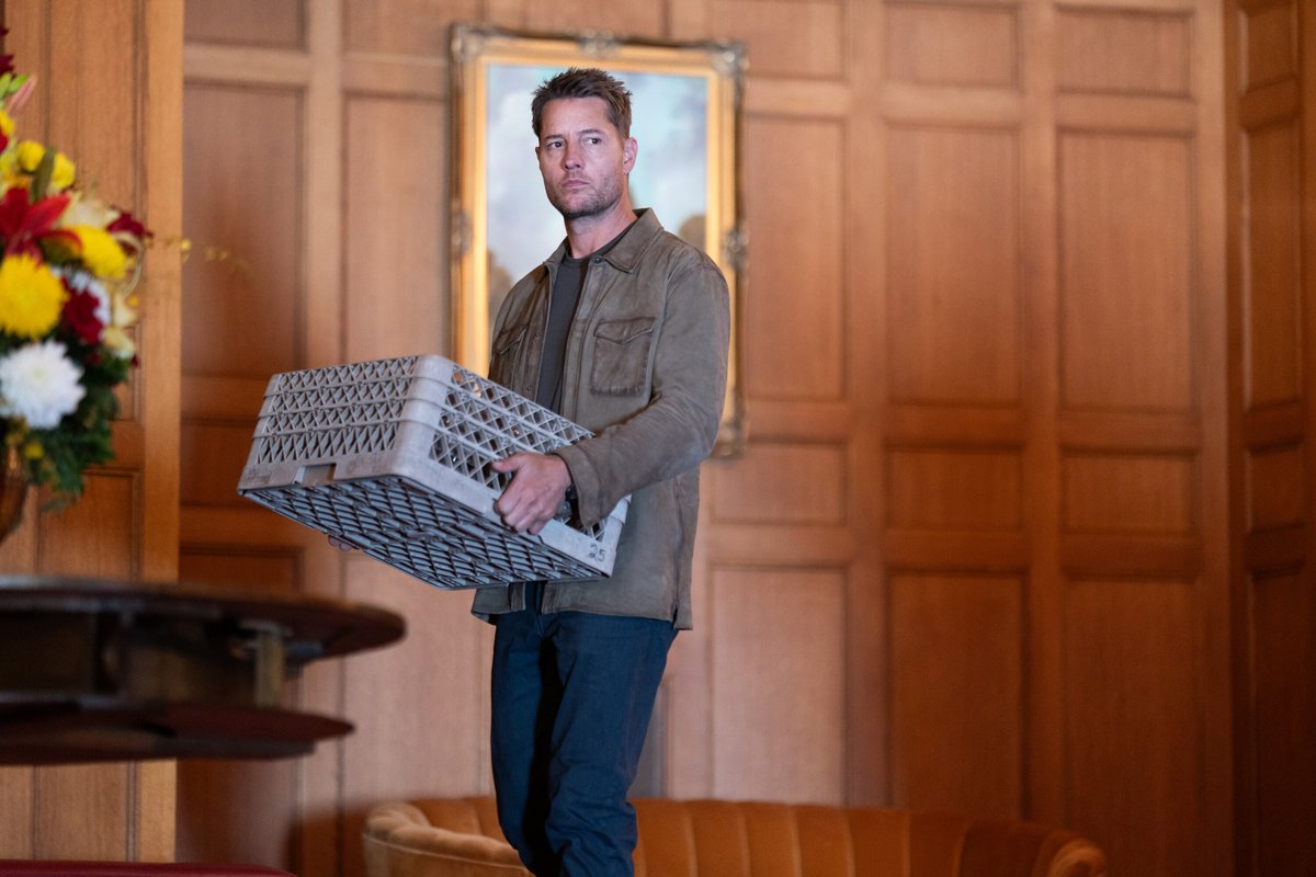 What2Vue's tweet image. Tracker - NEW PHOTOS! 📸
S03E07 - Eat the Rich

See: what2vue.com/cbs/tracker/ea…

#Tracker #Photos #CBS