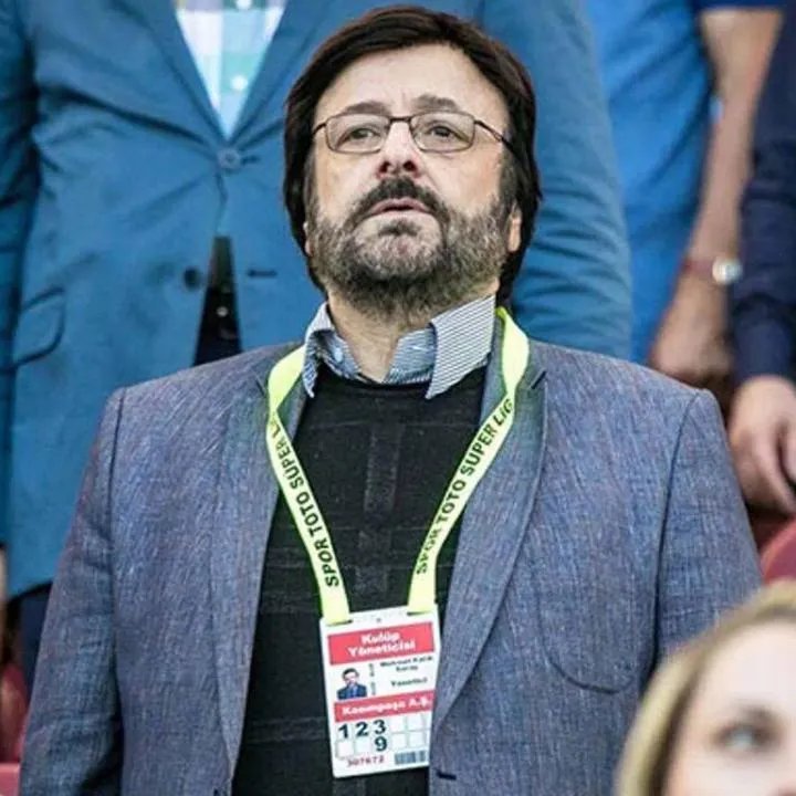 bosunatiklama's tweet photo. SON DAKİKA | Bahis soruşturmasında gözaltına alınan Kasımpaşaspor eski Başkanı Fatih Saraç serbest bırakıldı. https://t.co/0sOuqpoB4n