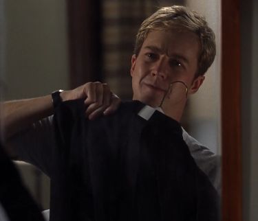 enigmaticbread's tweet image. edward norton is literally giving jack quaid in this I CANNOT UNSEE IT