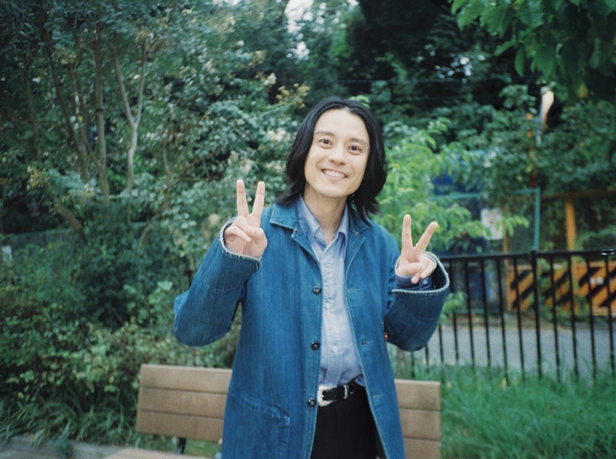 【#音楽と人 12月号 発売中】

11月5日にアルバム『Su』をリリースした渋谷すばるさんへインタビュー。前作からの変化、音楽との向き合い方など、今現在のリアルな思いをたっぷり語ってくれています。

誌面未掲載カットを公開📸
photo <a href="/sara_photo_912/">増田 彩来 | sara masuda</a> 

#渋谷すばる #渋谷すばる_Su
<a href="/subaru_official/">渋谷すばる</a>