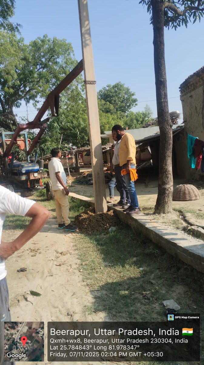 #RDSS
विद्युत वितरण खंड रानीगंज के उपकेंद्र देहलुपुर से पोषित फीडर देहलुपुर RDSS योजना के तहत पोल निर्माण का कार्य किया जा रहा हैं निर्बाध रूप से विद्युत आपूर्ति प्राप्त हो सके।
<a href="/UPPCLLKO/">UPPCLLKO</a> <a href="/PuVVNLHQ/">Purvanchal Vidyut Vitaran Nigam Limited</a>