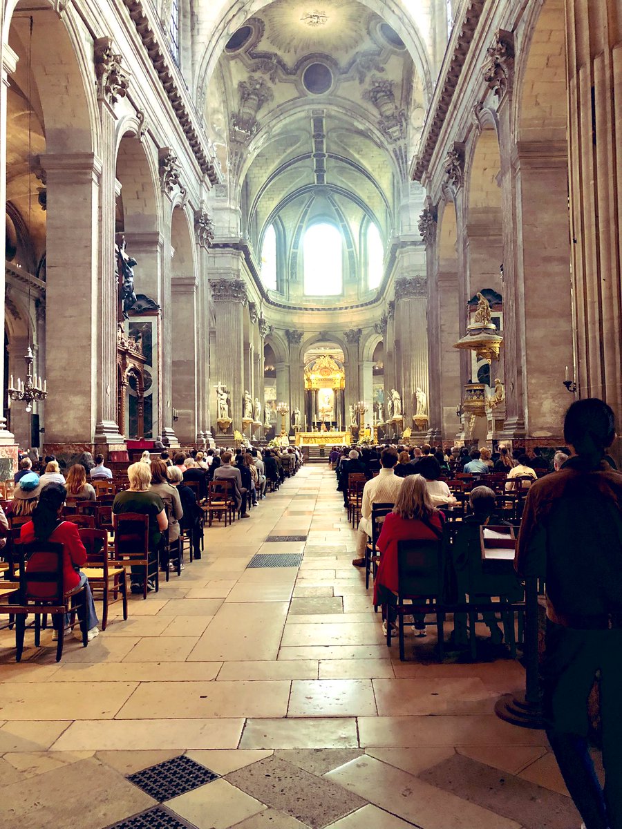 Dear Lord, thank you for the gift of a new day. May all that i do be done with love and for your glory. #MorningPrayer