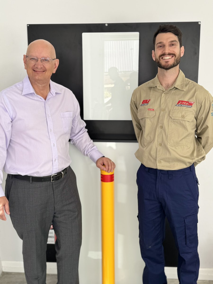 Over 900 households and small businesses in Blair have had solar batteries installed, thanks to Labor's Cheaper Home Batteries program - among the highest take-up in QLD.

Great to chat to Morris from Fallon Solutions, who recently installed a battery at this home in Ipswich.