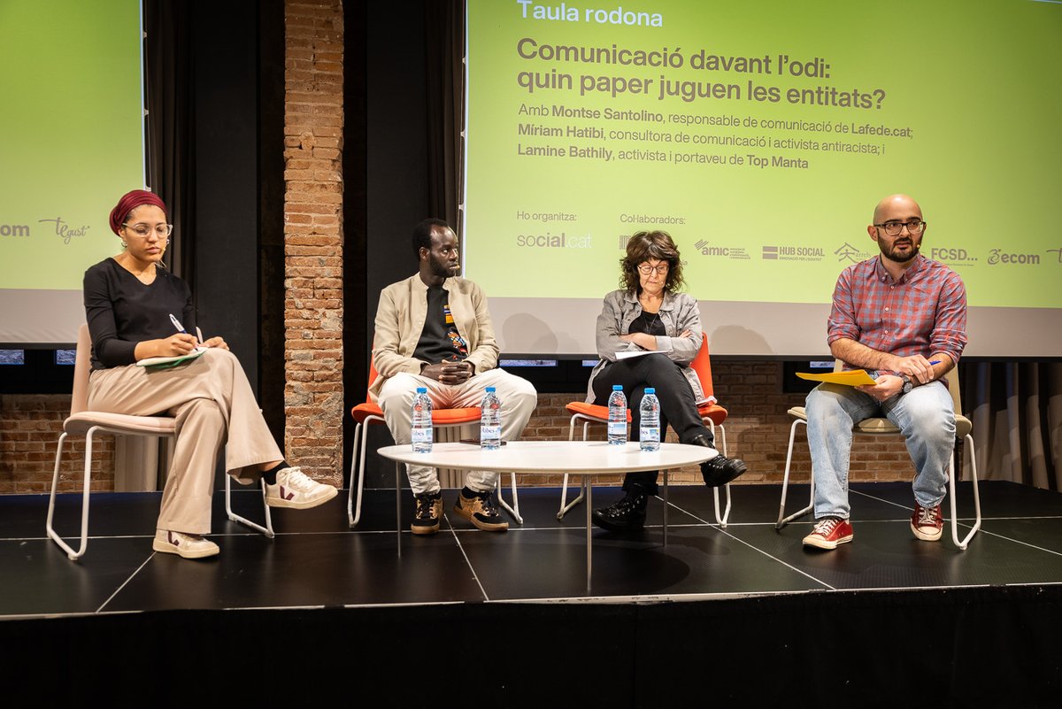 socialpuntcat's tweet photo. @hubsocialbcn @Lafedecat @miriamhatibi @sindicatomanter 🤔 Comunicació davant l’odi: quin paper juguen les entitats? Què en pensaran @montsanto, de @lafedecat, @miriamhatibi i Lamine Bathily (@sindicatomanter)? Ho comprovem en una tertúlia moderada per @augustomagana de @socialpuntcat. #SocialLab #NarrativesConstructives https://t.co/H8z1LwR0VJ