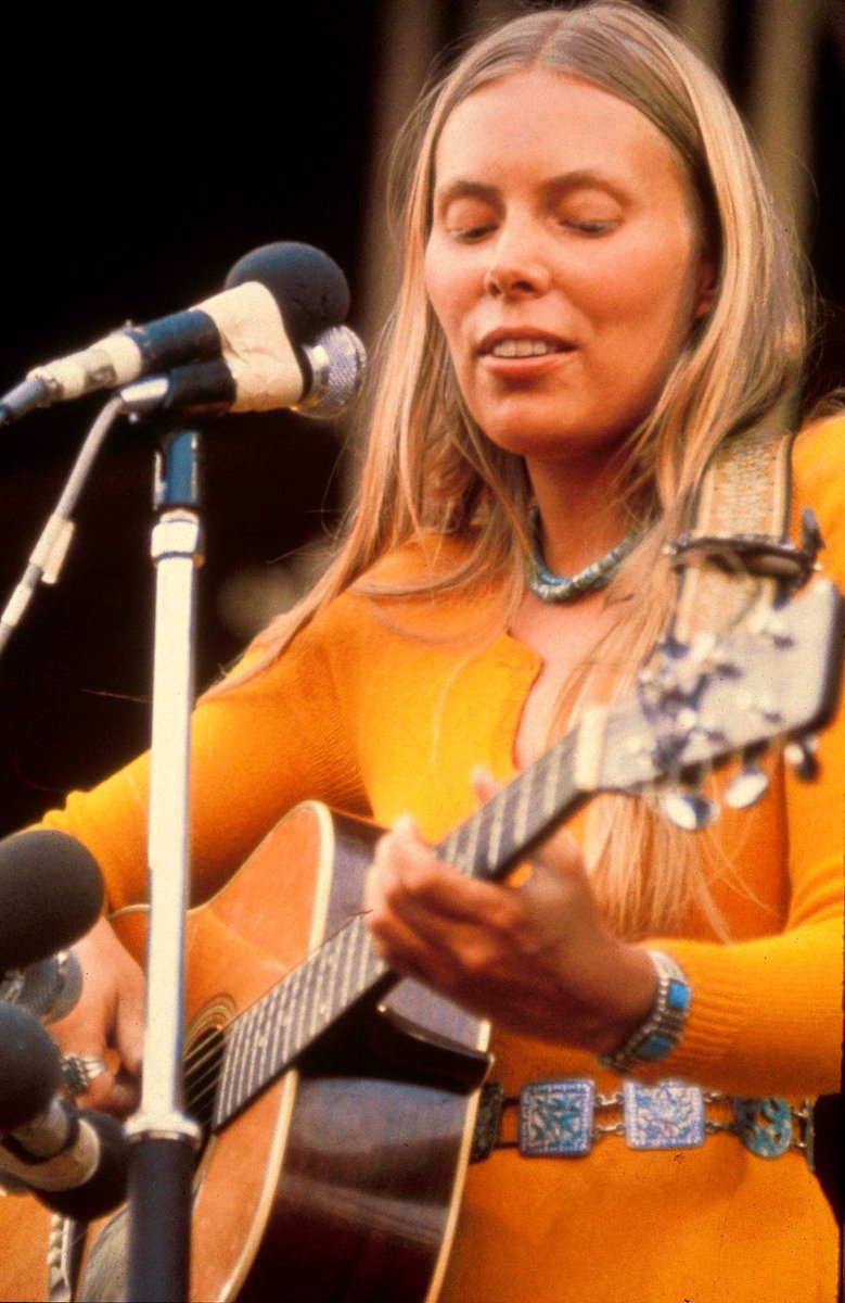 RockOthers's tweet image. #AlmanaccoRock by @FabioLisci
#OnThisDay #JoniMitchell 
7 novembre 1943 – Nasce Joni Mitchell

Il 7 novembre 1943, a Fort Macleod, in Canada, nasce Roberta Joan Anderson, destinata a diventare Joni Mitchell. La sua voce limpida e la scrittura poetica rivoluzioneranno la canzone