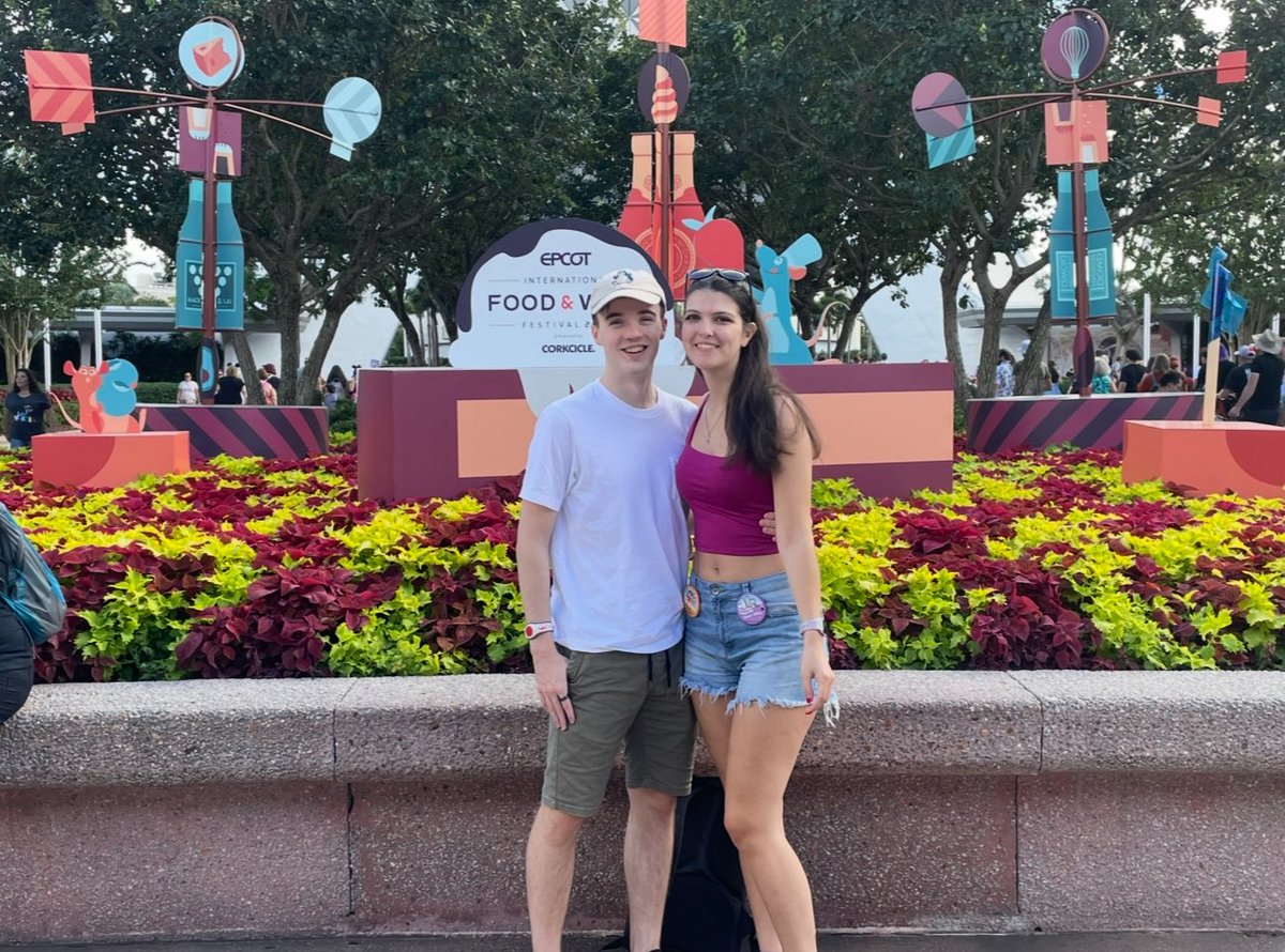 hyperpsykick's tweet image. 3 years with you @JvstineTV 

You are the best thing that’s ever happen to me I love you so much :)