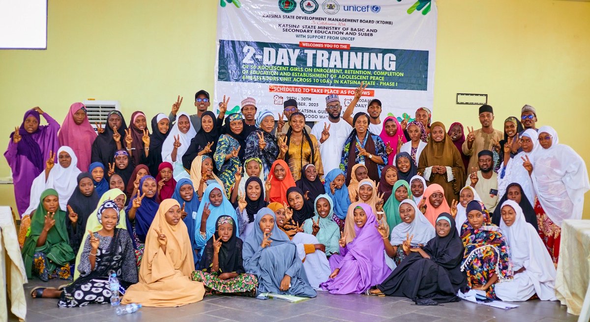 anars_ab's tweet photo. Day 2 - ADAP Peace Ambassadors
Training (Phase I)

Today marked the final day of our training with 50 adolescent girls from 10 frontline LGAs, where hope, courage, and leadership came alive in the voices of these young girls. https://t.co/BFGqzsUH3G