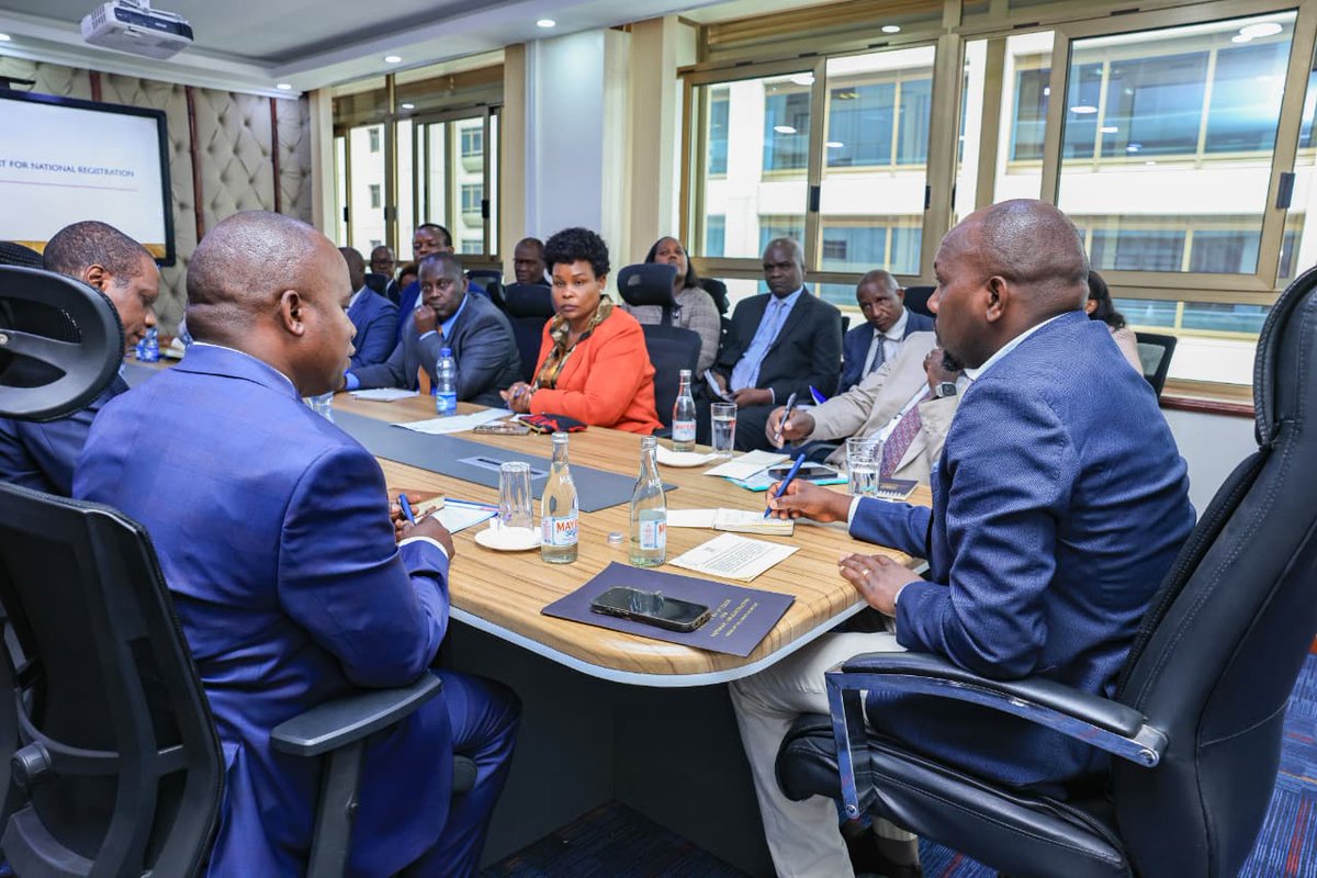 Ruttosharon254's tweet photo. The Directorate of Immigration has revamped its passport production systems to ensure faster processing, transparency, and reliability for all applicants.
#ImmigrationServicesKE
DG Evelyn Cheluget https://t.co/LaBZjLXe5n