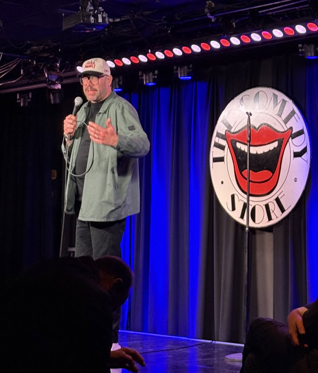 FrankieSk8's tweet photo. Laughed till we cried at the Willow Foundation Comedy Night @comedystoreuk thanks to all the wonderfully talented and hilariously funny comedians who donated their time to help make more special days! 💜 https://t.co/7YpVPkhlPw