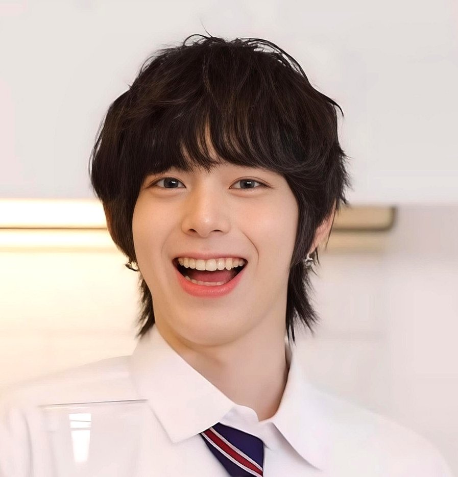 When will we see this precious smile again? 😔😔😔