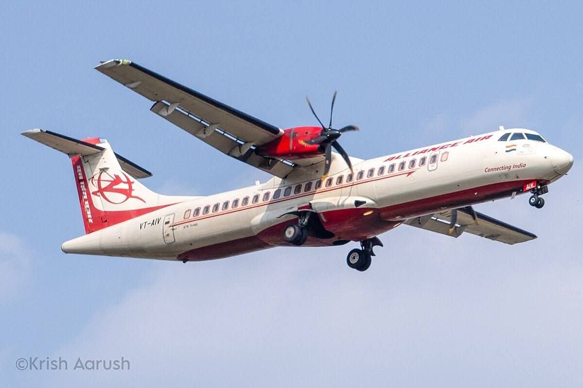 mamal_shukla's tweet image. विंध्य के लिए ऐतिहासिक पल ! 
सभी विंध्यवासियों को बधाई 
रीवा से नई दिल्ली के लिए Alliance Airlines की 72 सीटर एटीआर का शुभारंभ 10 नवम्बर को... आभार माननीय उपमुख्यमंत्री श्री @rshuklabjp
#Rewa #Vindhya #RajendraShukla 
#RewaAirport #AllianceAir #allianceairlines #UdaanYojna