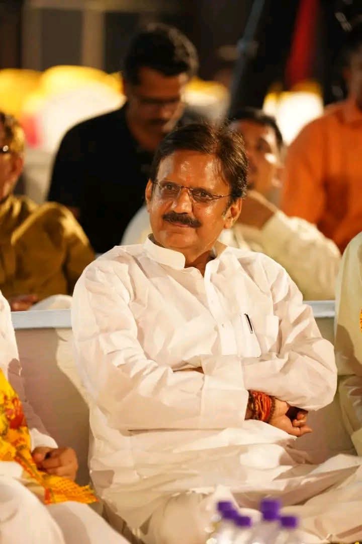 mamal_shukla's tweet image. विंध्य के लिए ऐतिहासिक पल ! 
सभी विंध्यवासियों को बधाई 
रीवा से नई दिल्ली के लिए Alliance Airlines की 72 सीटर एटीआर का शुभारंभ 10 नवम्बर को... आभार माननीय उपमुख्यमंत्री श्री @rshuklabjp
#Rewa #Vindhya #RajendraShukla 
#RewaAirport #AllianceAir #allianceairlines #UdaanYojna