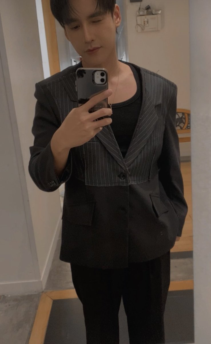 [ 07112025] 🐶 <a href="/Rojer_chira/">jer_achirawit</a>  🌻IG story update 🌻
#JerAchirawit

🔗 instagram.com/stories/jer_ac…