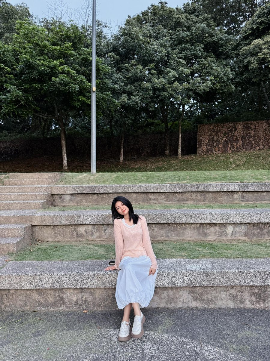 Declarators_'s tweet image. *Declarators mass recruitment drive*

Great start to the week! Let’s welcome Stephanie Nguan to Team Declarators Malaysia!

#Declarators #DeclaratorsSdnBhd #Logistics