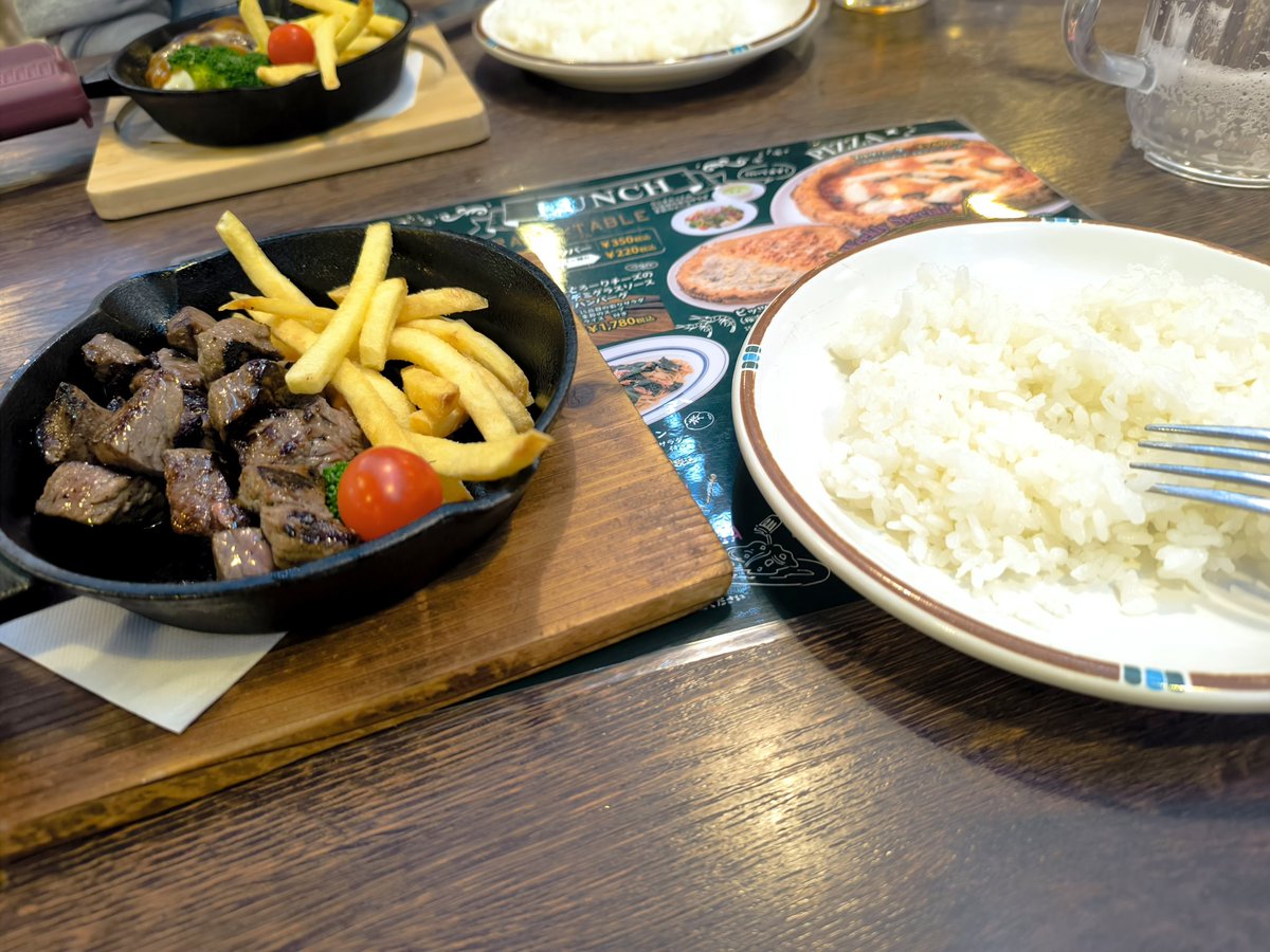 メインが来た〜w