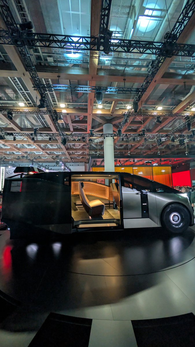 monkakio's tweet image. 未来を感じておもしろい
#ジャパンモビリティショー2025