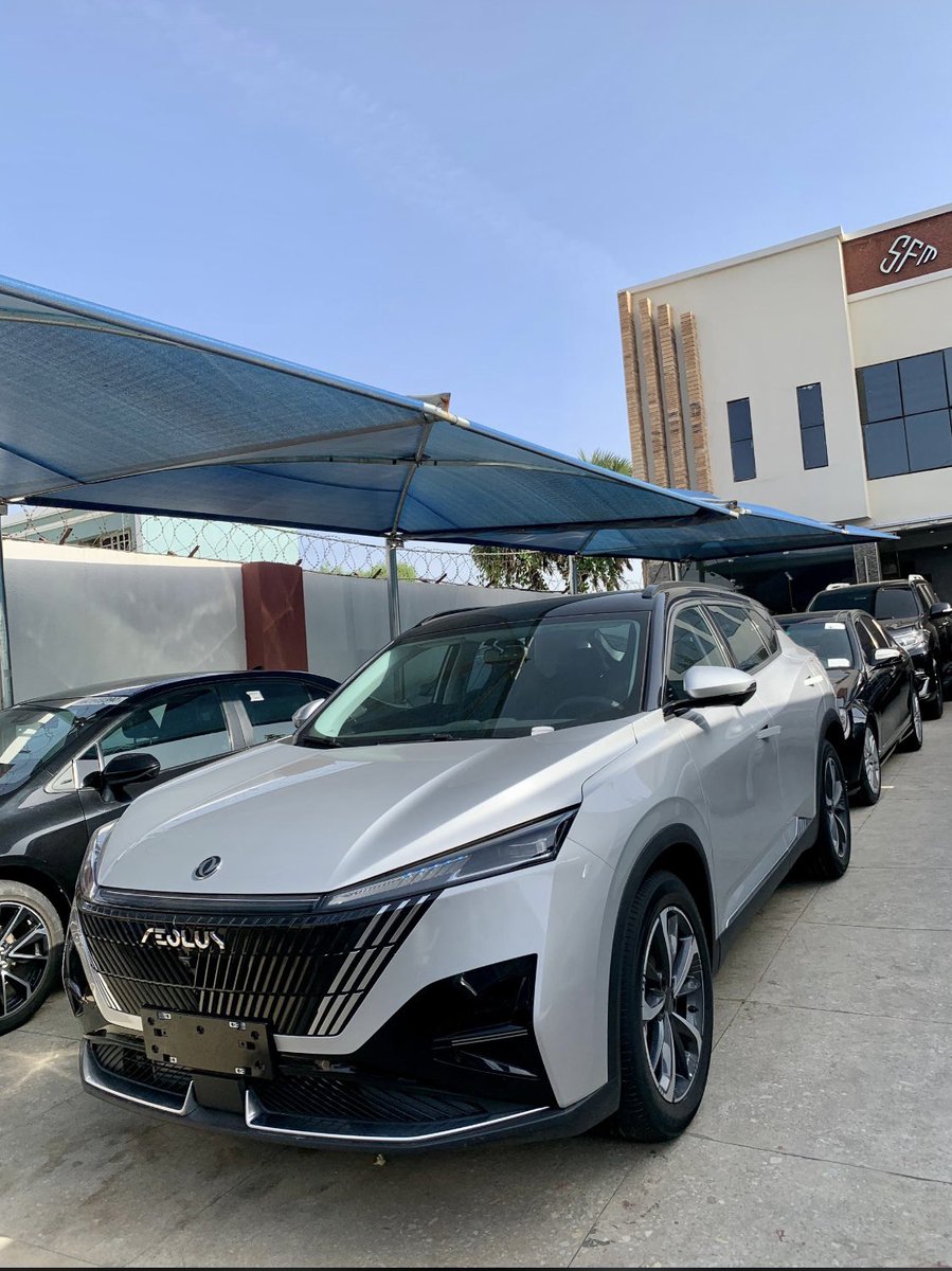 mid_deey's tweet photo. 🔥 2025 Dongfeng Aeolus Haoji 320T, The Future Has Arrived.
Luxury meets power in this sleek mid-size SUV that turns heads anywhere it goes.
#EvolutionAutoPlug #NaijaAutoPlug 🚘 https://t.co/Nkh8M7xenA