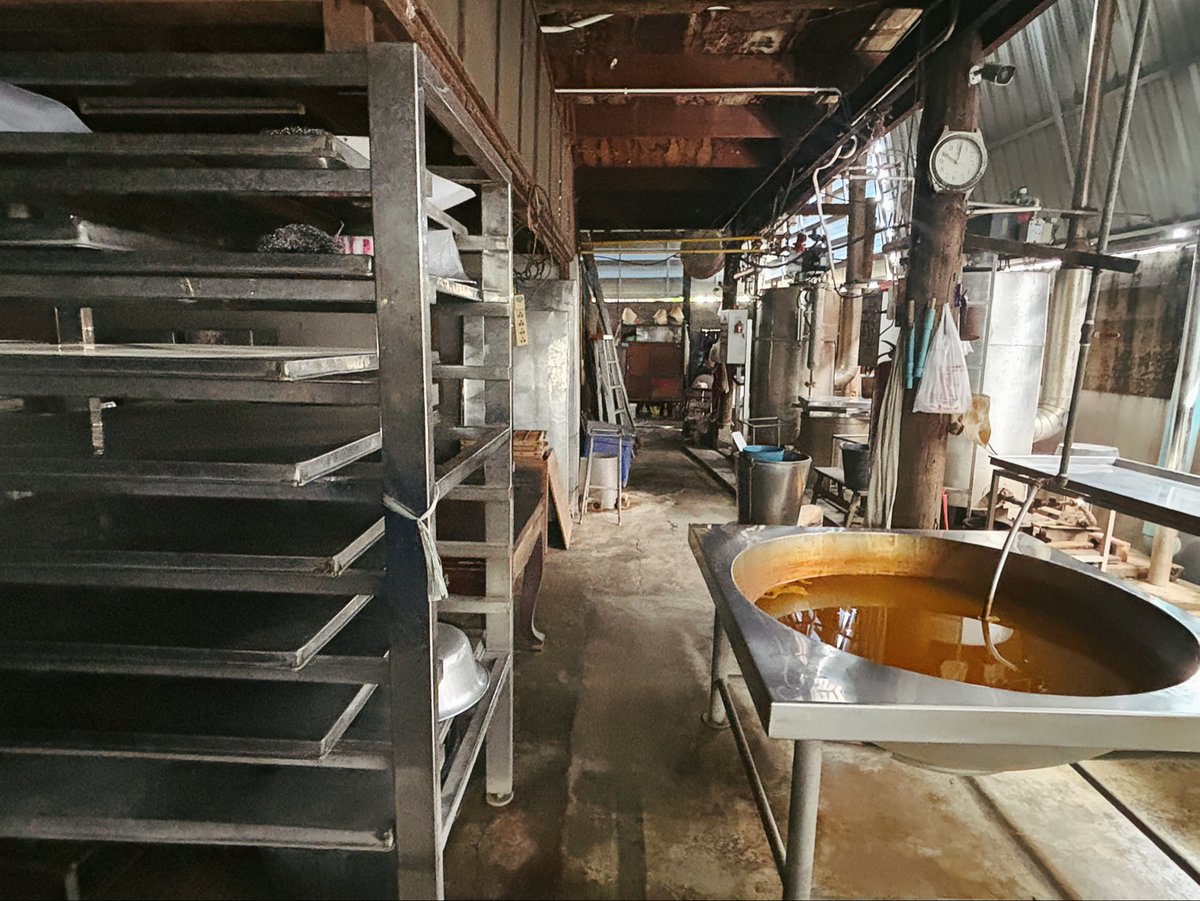 thaibornchinese's tweet image. แวะซื้อเต้าหู้ที่โรงเต้าหู้นิดหน่อยพอกินวันสองวัน = 26 ชิ้น😂😂😂