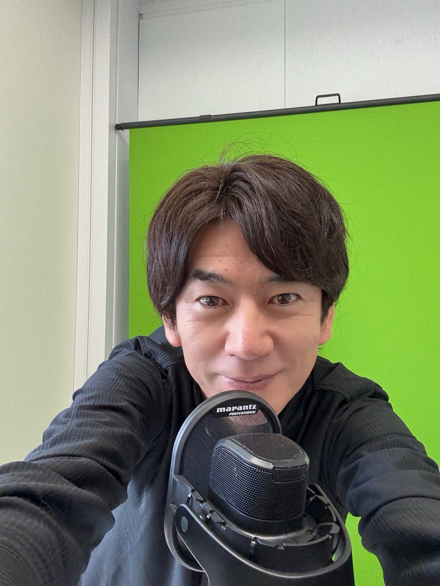 tecchannowyoung's tweet image. アンバサダーをしている「FCE」でナレーションをしてきましたー🎙️

「FCE」といえば「7つの習慣」📕

今回は、「ミッションステートメント」（自分の人生の目的や価値観、行動指針を明確にしたもの）などのパートを収録😊

人生の目的を書き出すのもいいですねー✒️

#7つの習慣
#FCE
#石井哲也
#mp8090