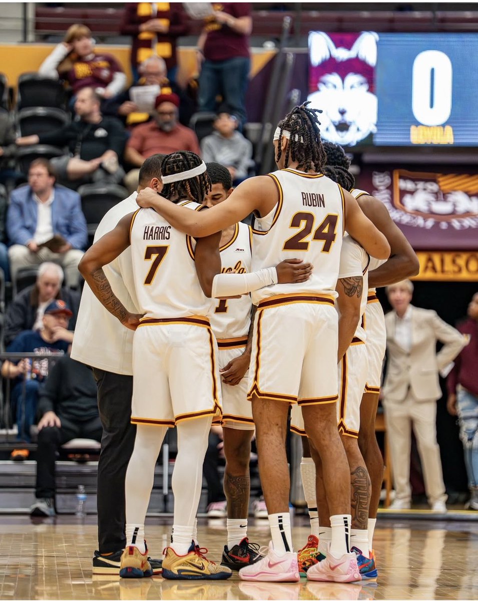 echildscbb's tweet image. Recap of Loyola Chicagos 65-75 Loss to Mercyhurst

Mercyhurst: Shoutout to guard Jake Lemelman played with such poise

Loyola: heartbreaking loss, this goes down as a quad 4 loss. At large bid for NCAA tourney is gone

Ramblers face North Texas this Sunday at (Hoffman Estates)