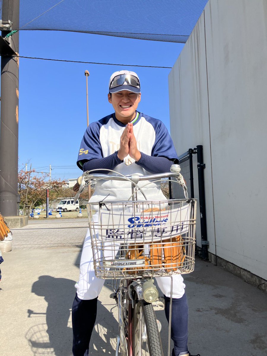 ルーキーはると君 球場内移動で自転車を使用するのですが、間違って