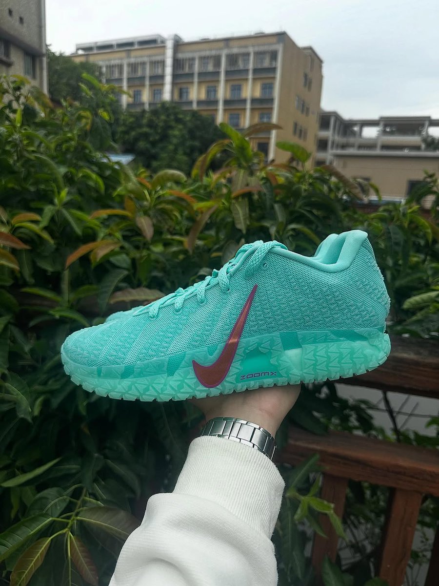 JustFreshKicks's tweet photo. Nike Ja 3 “Statue of Liberty” Releases Spring 2026 🗽🔥 @JaMorant https://t.co/mBXGstqb8L