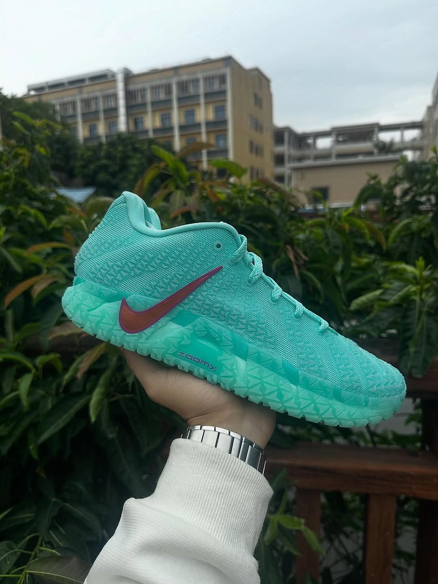 JustFreshKicks's tweet photo. Nike Ja 3 “Statue of Liberty” Releases Spring 2026 🗽🔥 @JaMorant https://t.co/mBXGstqb8L