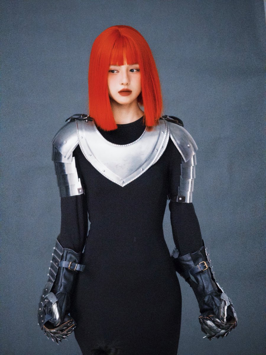 dramapotatoe's tweet image. #HeNan shares new photoshoot

More - weibo.com/1925062481/523…