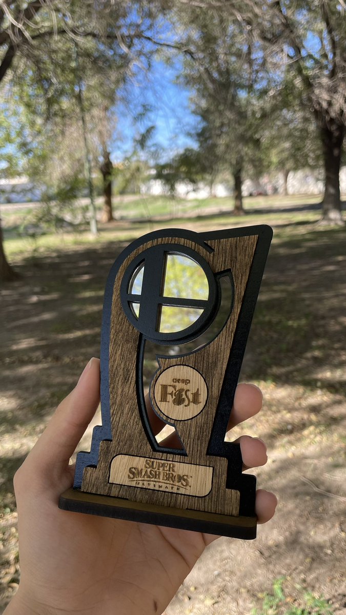 Ocon5an's tweet photo. Hace una semana tuvimos un torneo en JRZ con invitados de Torreón. Tuve la oportunidad de jugar contra Pellon en bracket, ganándole en Winners, y posteriormente perdiendo contra Akko y Pellon en finales. 
Hay nivel en JRZ, nomás nos falta experiencia 🗣️ https://t.co/9Mf5ICAPYZ