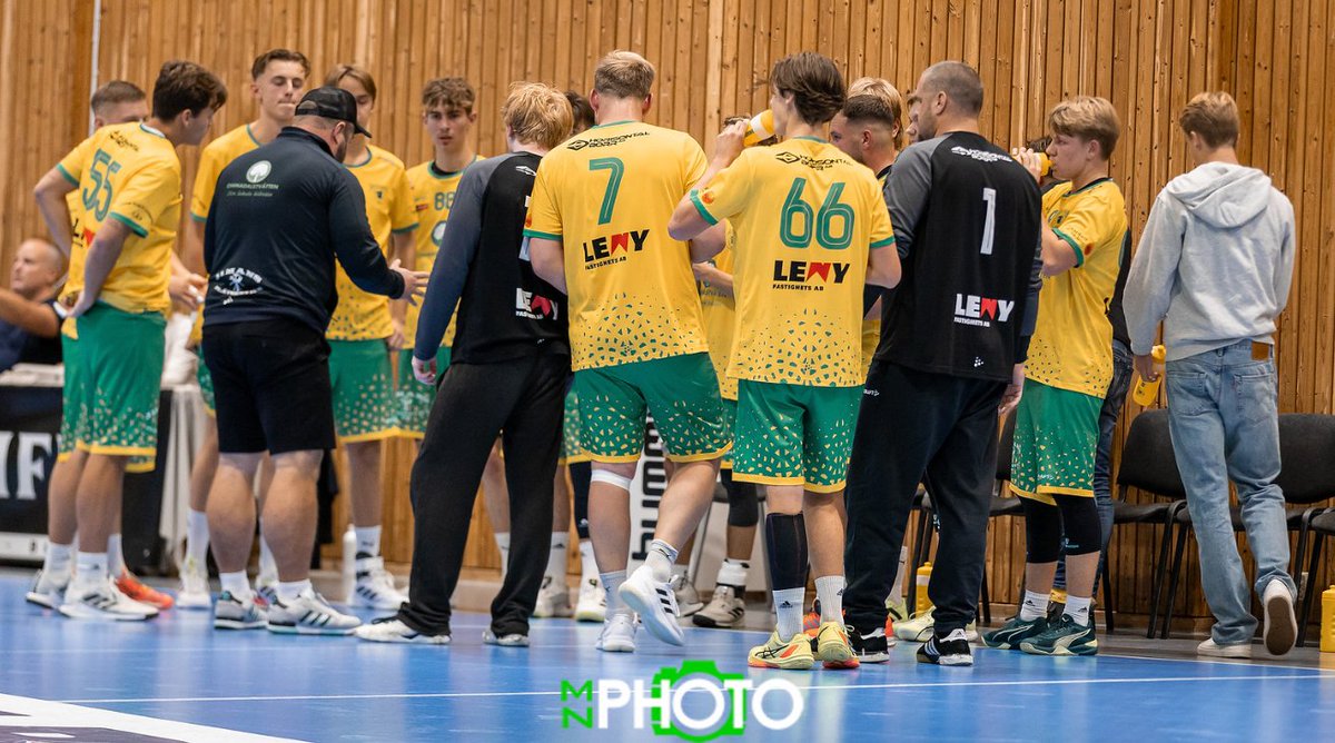 skanesportse's tweet photo. Björnen tar emot IFK Malmö i lejonkulan - "Springa genom en vägg" -  https://t.co/BMA9gnMTEE https://t.co/UzlftLTsT3