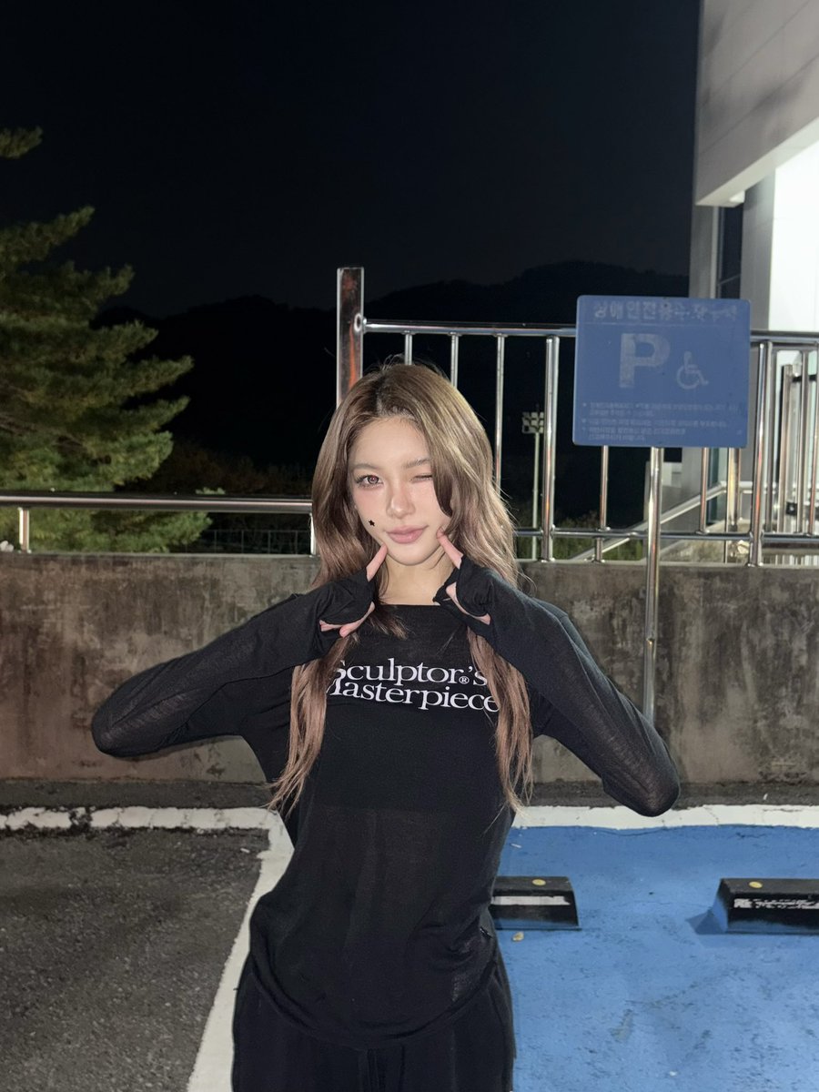 전남대 최고!

#JIANA #YOUNGPOSSE #지아나 #영파씨