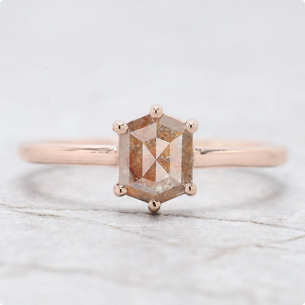 FDJewels's tweet image. Hexagon Brown Color Diamond Ring 1.16 Ct 6.54 MM Hexagon Shape Diamond Ring 14K Solid Rose Gold Silver Engagement Ring Gift For Her QN2181

ETSY : etsy.com/in-en/listing/…

#HexagonDiamondRing #BrownDiamondRing #SaltAndPepperDiamond #RoseGoldRing #14KGoldRing #SilverEngagementRing