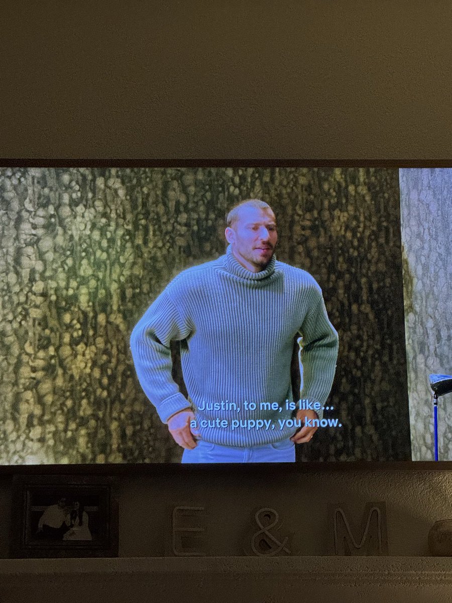 thebenzzz's tweet photo. Why does Steve Gold from Selling The City look like Stephen from “Tell Me Lies”

#SellingTheCity https://t.co/uD2wamufFz