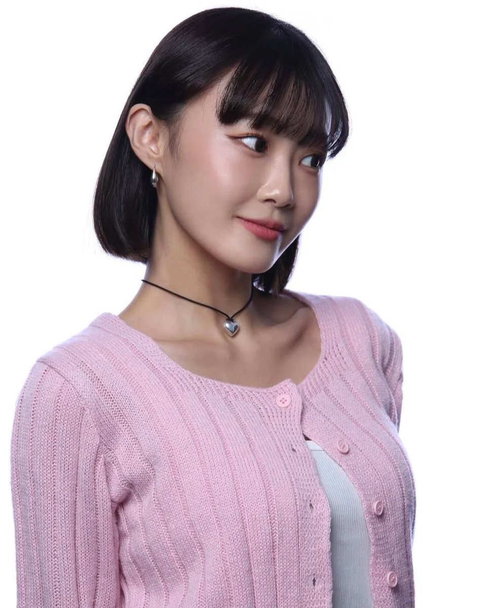 chxmlxv's tweet photo. SM newest Japanese girl group
 GPP  Mika https://t.co/YmzxDf0rvp