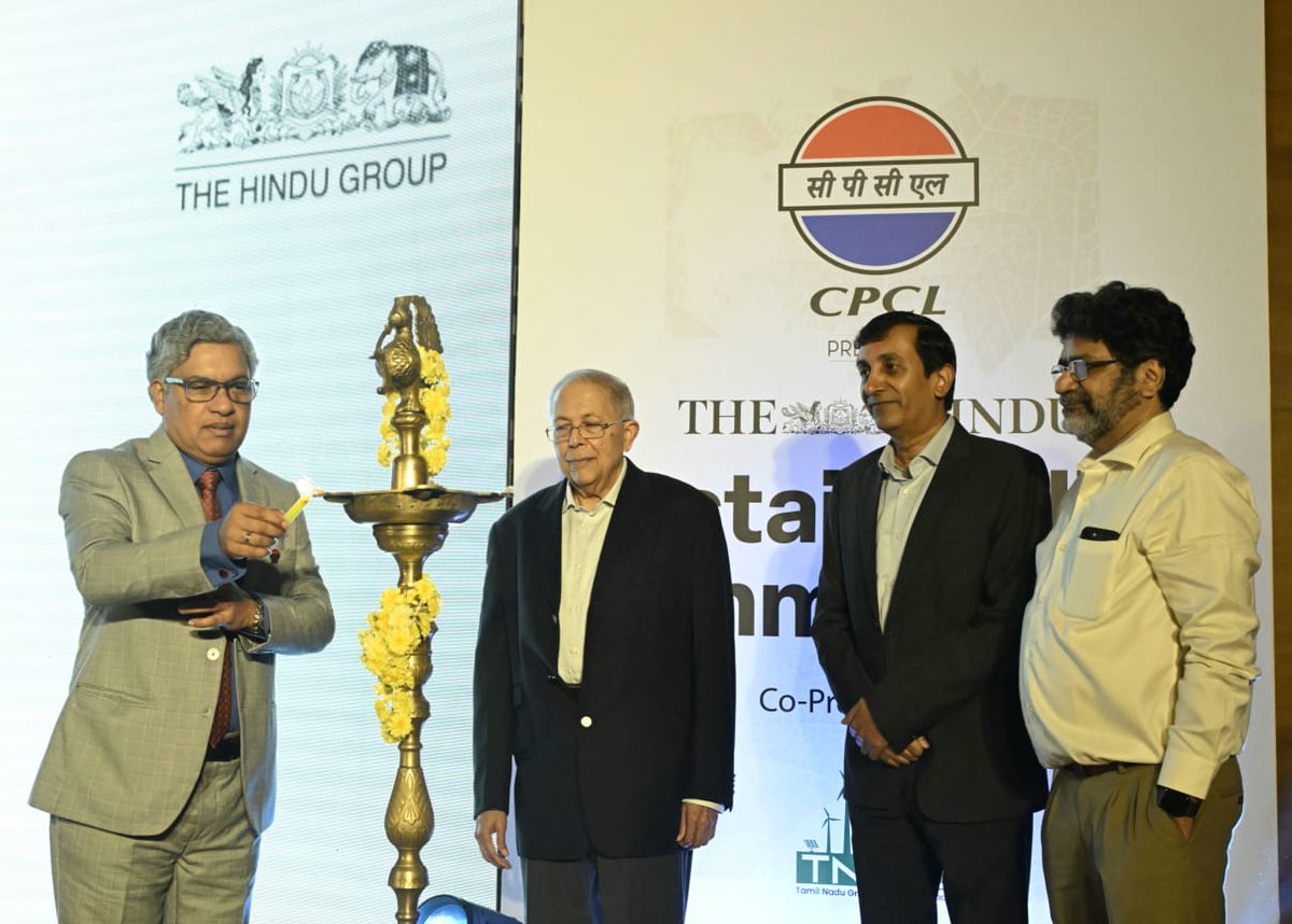 THChennai's tweet photo. #TheHinduSustainabilitySummit2025 | H. Shankar (MD, CPCL), N. Ravi (Director, Kasturi &amp; Sons Ltd.), Srivats Ram (Immediate Past Chairman, CII, T.N.; MD, Wheels India), and Suresh Nambath (Editor, The Hindu) inaugurate the summit in #Chennai on Friday, November 7.
📸: R. Ragu https://t.co/k96RfSahiN