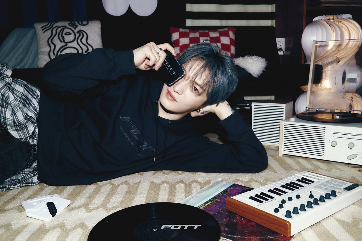 pott_official tweet media