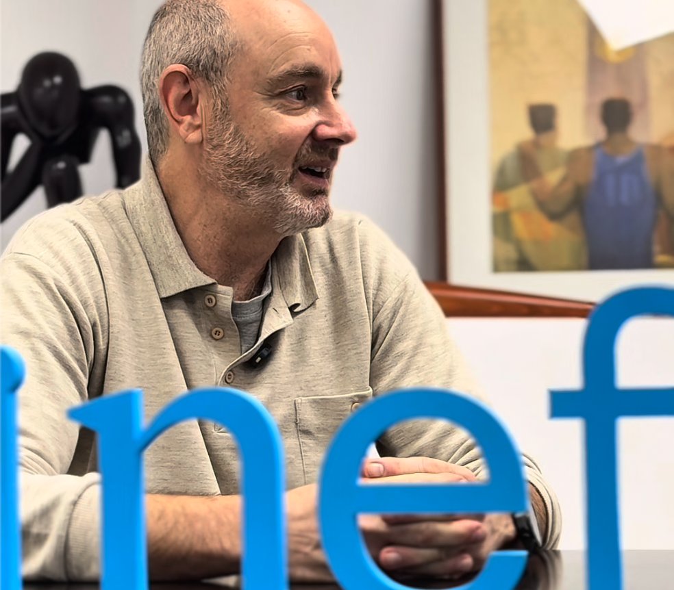 🔊 DESTAQUEM • Jordi Ticó

“L’esport ha de formar persones, no només esportistes”

LINK ENTREVISTA: shre.ink/oBRL

Jordi Ticó Camí, professor de l’INEFC Lleida, reflexiona sobre com l’esport pot ser una eina de creixement personal per als joves.