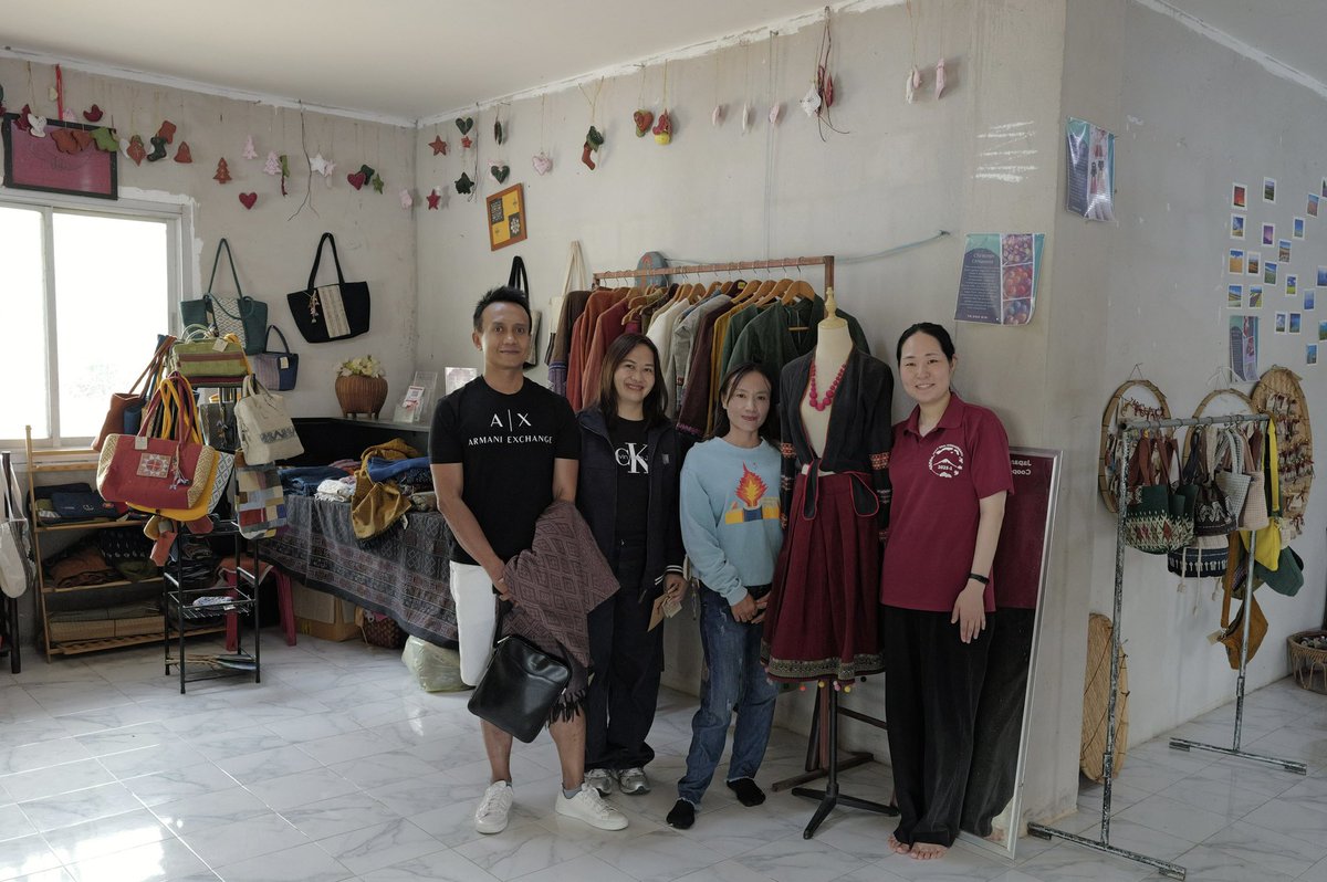 Titipol Phakdeewanich tweet media