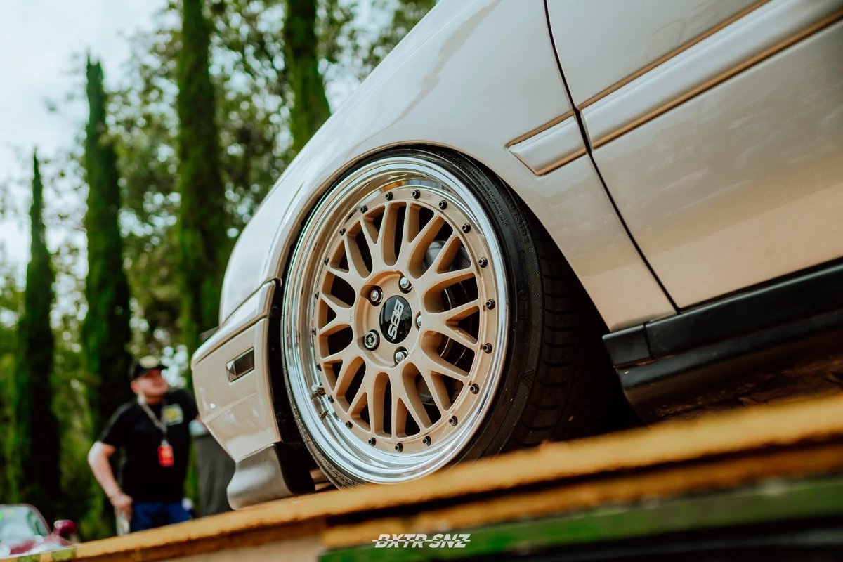 EpicDubs's tweet image. 🌴

#VW #Volkswagen #Mk3 #VwJetta #mk3Jetta #VwVento #BBSLM #BBSwheels #Stanced #DubLife