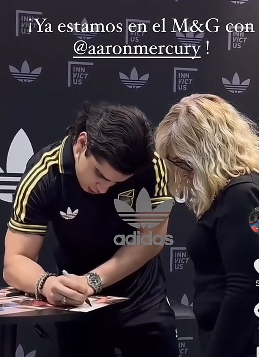 Bonesv5's tweet photo. Mínimo infórmate bien antes de hablar, porque ya cansó verte quedar mal una y otra vez o ya vete a checar esa obsesión bien cabrona que tienes con Aaron 
#AaronMercury 
#LaCasaDeAaron https://t.co/05u6NHyyei