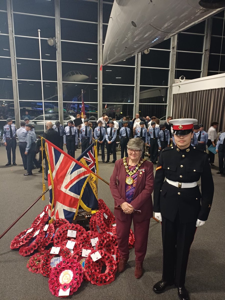oulderhillla's tweet photo. 📸 Archie (Y11) with Cllr Janet Emsley, Mayor of Rochdale. Impressed by Archie at the VE Day party, she invited him to represent Rochdale’s cadets at the Festival of Remembrance under Concorde G-BOAC. 🇬🇧#SERVICE https://t.co/bNrprlrfmf