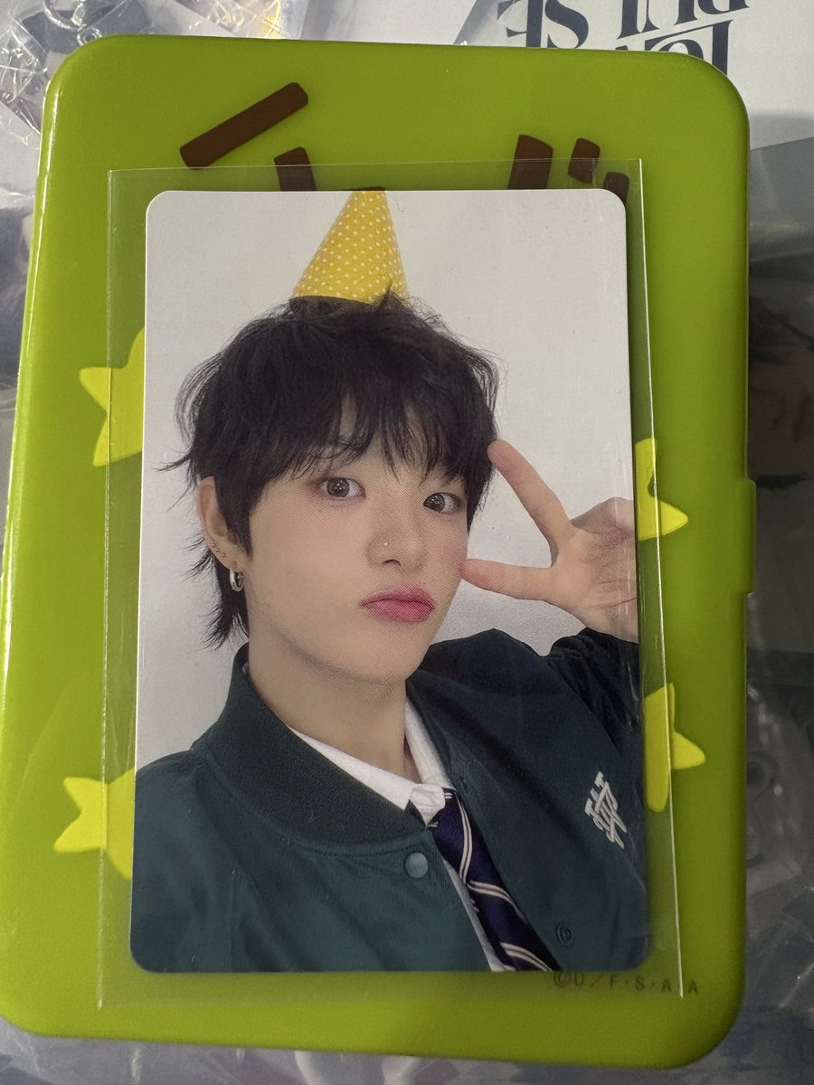 hra061104 tweet media