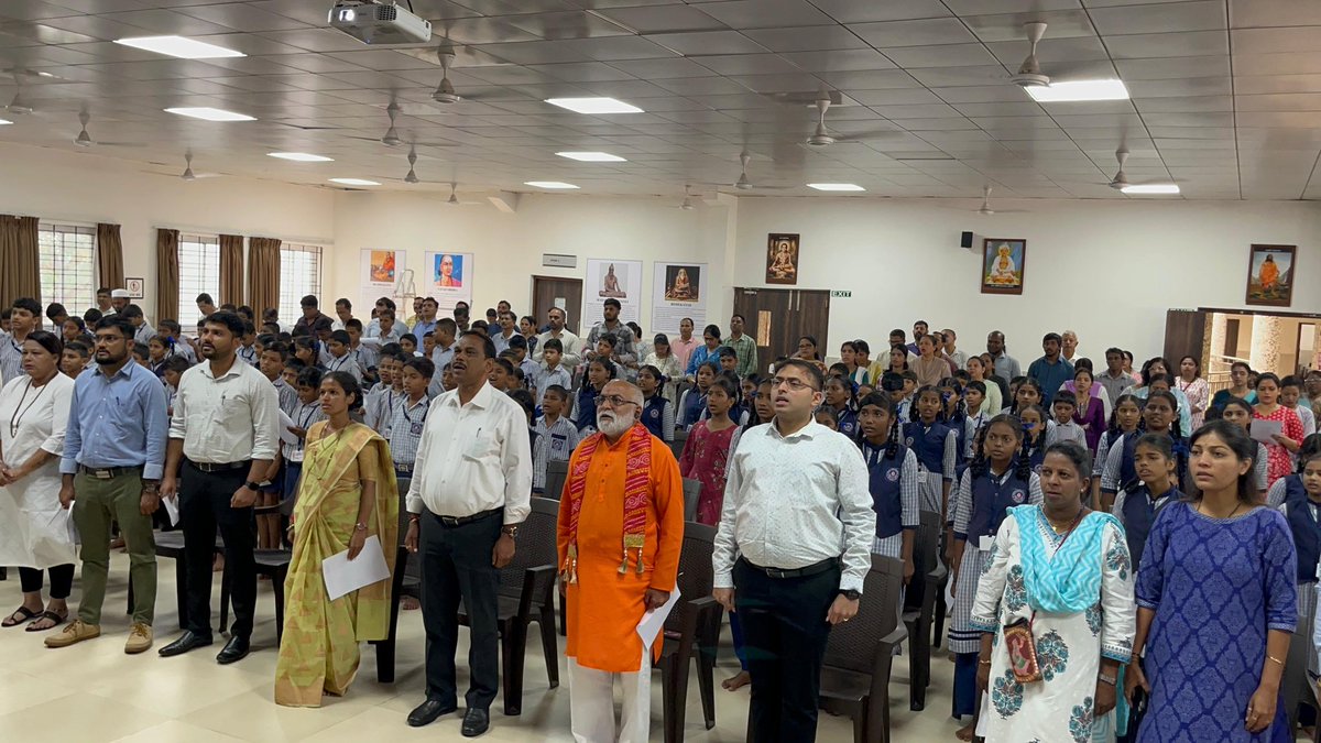 Officials &amp; Staff of North Goa Collectorate participated in the Mass Singing of the full version of 'Vande Mataram' at Office Premises, in an event commemorating 150 years of the National Song 'Vande Mataram'.
#VandeMataram150 #VandeMataram #BankimChandraChatterjee #Anandamath