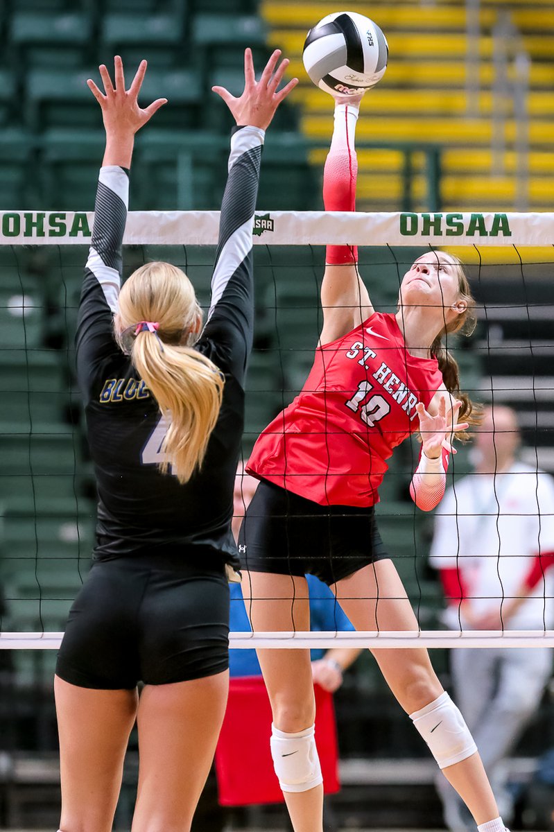 St. Henry punches its ticket to the OHSAA Division VI title round.  Beats Independence in semi-final round:  pressprosmagazine.com/2025/11/07/st-…