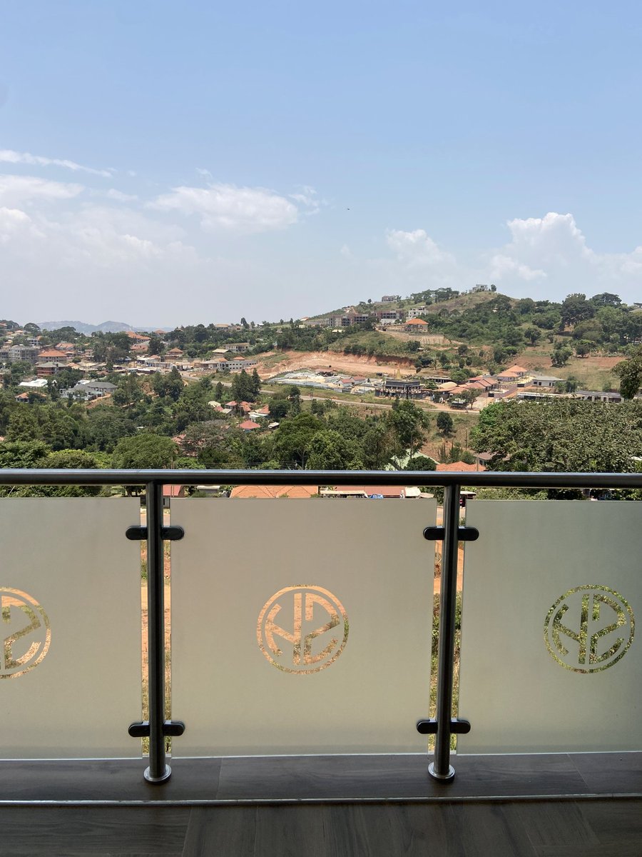SumixHotel's tweet photo. Bnb / hotel, 📍bwebajja 

Book your stay:
+256-766530223 
https://t.co/6NqhTom4pg https://t.co/Vb5hKJ5tn9