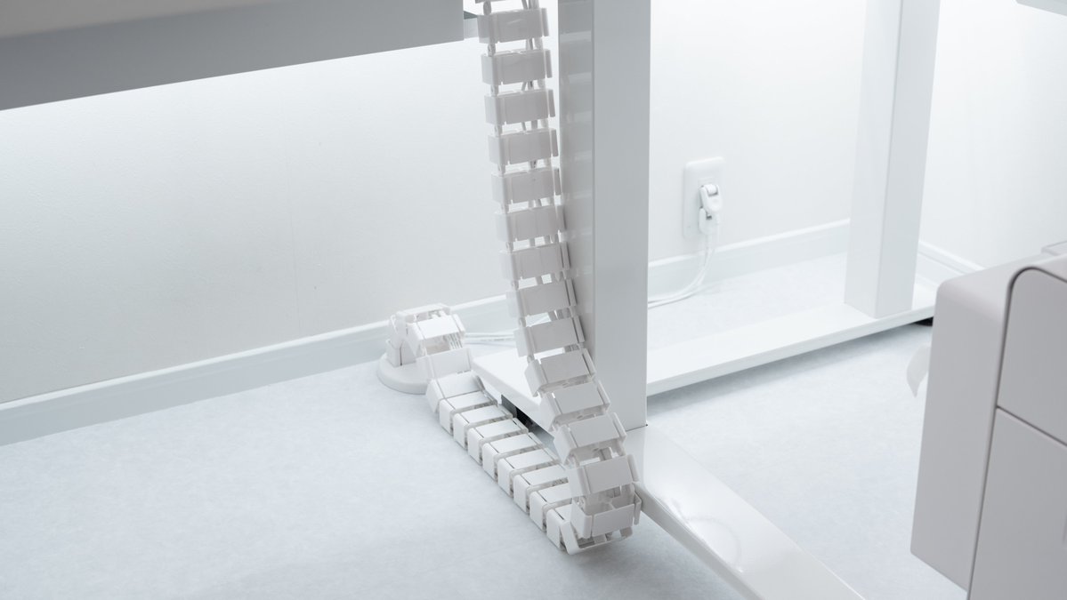 sochablo's tweet image. FlexiSpot の🎉Black Friday セール🎉が開催します✨

期間：2025/11/14(金) 10:00 ～ 12/1(月) 23:59

週替わりで
✅オフィスチェア
✅ソファ
✅電動昇降デスク
が最大33%OFF‼️

私もBFでE7 Proを買ったのはいい思い出🧑‍🚀

その他お得なキャンペーンも！！

⬇️詳細は⬇️

#PR #FlexiSpot #冬セール